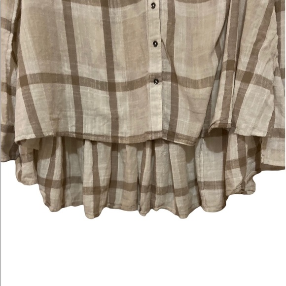 Free People Peppy Plaid Ruffle back tunic top Long Sleeve Button down size small - Picture 6 of 8